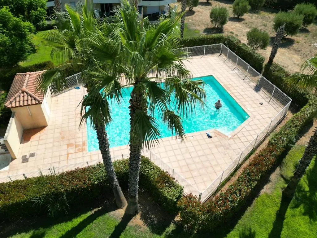 Appartement 2-4 Pers, Piscine & Proche Plages contacts