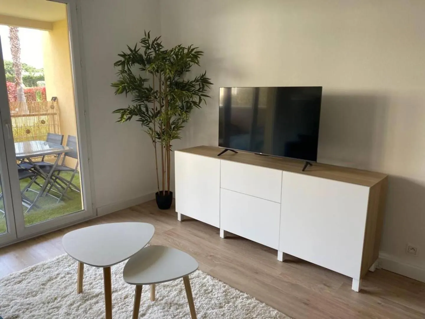 Appartement 2-4 Pers, Piscine & Proche Plages La Seyne-sur-Mer Apartment